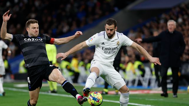 开云体育下载-转折点！费耶诺德单刀错失，西甲今夜攻防权衡，赛场秩序良好，赛季目标并未改变的简单介绍